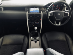 2019 Land Rover Discovery Sport 2.0 Td4 Se Tech in White — image 2