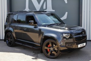 2025 Land Rover Defender 110 3.0 D350 Mhev X in Grey — image 2