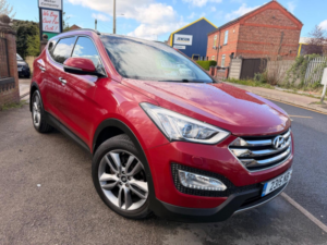 2014 Hyundai Santa Fe 2.2 Crdi Premium Se Auto 4WD Euro 5 5dr (7 Seat) in Red — image 4