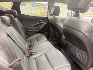 2014 Hyundai Santa Fe 2.2 Crdi Premium Se Auto 4WD Euro 5 5dr (7 Seat) in Red — image 5