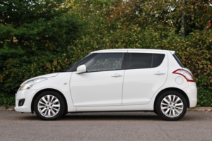 2012 Suzuki Swift 1.2 Sz4 Auto Euro 5 5dr in White — image 6