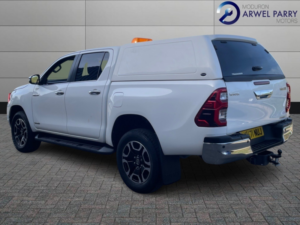 2021 Toyota Hilux 2.8 D-4d Invincible in White — image 5