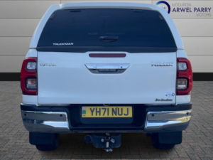 2021 Toyota Hilux 2.8 D-4d Invincible in White — image 6