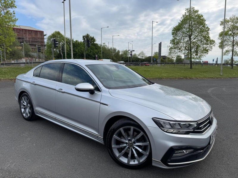 2021 Volkswagen Passat 1.5 Tsi Evo R-Line DSG Euro 6 (s/s) 4dr in Silver — image 1