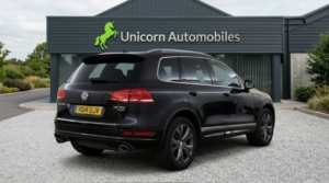 2014 Volkswagen Touareg 3.0 Tdi V6 Bluemotion Tech R-Line in Black — image 3