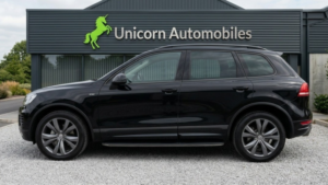 2014 Volkswagen Touareg 3.0 Tdi V6 Bluemotion Tech R-Line in Black — image 5