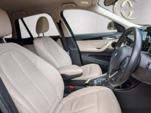 2019 BMW X1 1.5 18i Gpf Xline Dct Sdrive Euro 6 (s/s) 5dr in Black — image 2