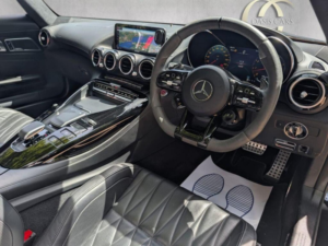 2021 Mercedes-Benz Amg Gt 4.0 V8 Biturbo Night Edition Roadster Spds Dct Euro 6 (s/s) 2dr in Black — image 3