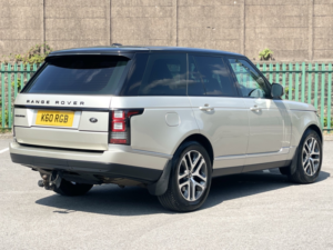 2014 Land Rover Range Rover 3.0 Td V6 Vogue in Gold — image 4