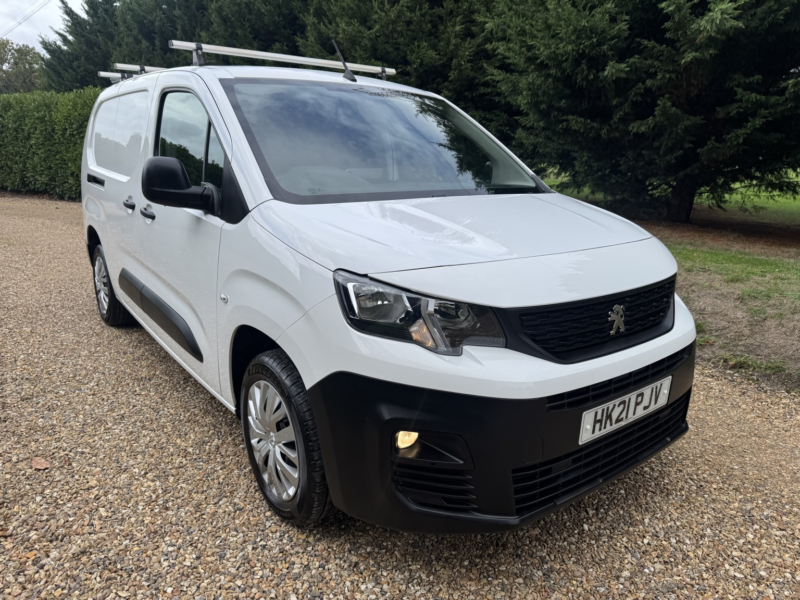 2021 Peugeot Partner 1.5 Bluehdi 950 Lwb Professional in White — image 1