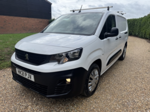 2021 Peugeot Partner 1.5 Bluehdi 950 Lwb Professional in White — image 3