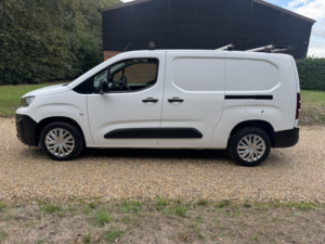 2021 Peugeot Partner 1.5 Bluehdi 950 Lwb Professional in White — image 4