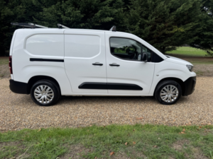 2021 Peugeot Partner 1.5 Bluehdi 950 Lwb Professional in White — image 5
