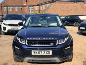 2018 Land Rover Range Rover Evoque Td4 Se Tech in Blue — image 4