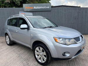 2009 Mitsubishi Outlander 2.0 Di-Dc Elegance 4WD Euro 4 5dr in Silver — image 5