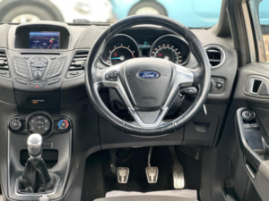 2016 Ford Fiesta 1.0t Ecoboost St-Line Euro 6 (s/s) 3dr in Silver — image 2