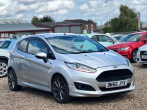 2016 Ford Fiesta 1.0t Ecoboost St-Line Euro 6 (s/s) 3dr in Silver — image 6
