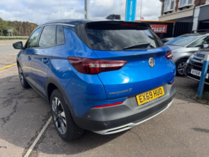 2019 Vauxhall Grandland X 1.2 Turbo Sport Nav Euro 6 (s/s) 5dr in Blue — image 3