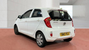 2013 Kia Picanto 1.0 1 Euro 5 5dr in White — image 3