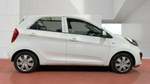 2013 Kia Picanto 1.0 1 Euro 5 5dr in White — image 5