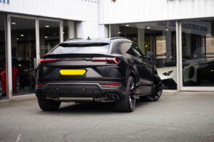 2020 Lamborghini Urus 4.0 V8 Biturbo Auto 4WD Euro 6 5dr in Black — image 5