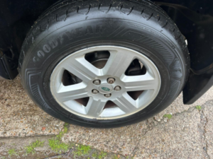 2011 Land Rover Freelander 2 2.2 Td4 Gs in Green — image 2