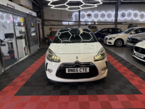 2015 Ds Automobiles Ds 3 1.6 Bluehdi Dsport in White — image 5