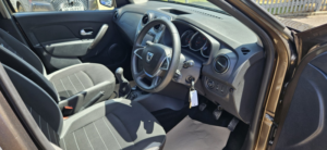 2018 Dacia Sandero Stepway 0.9 Stepway Laureate Tce 90 in Brown — image 3