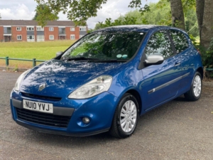 2010 Renault Clio 1.2 I-Music Euro 5 3dr in Blue — image 3