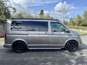 2016 Volkswagen Transporter T6 2.0 Tdi Highline 150 Day Van / Camper Swb 4 Berth in Beige — image 6