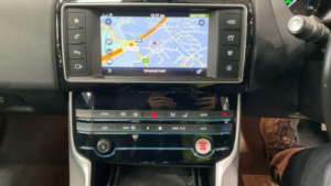2017 Jaguar Xe 2.0i Prestige Auto Euro 6 (s/s) 4dr in White — image 6