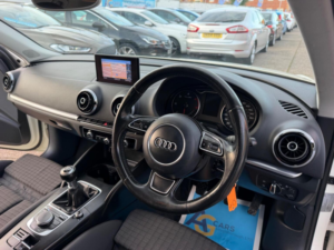 2014 Audi A3 1.6 Tdi Sport Sportback Euro 6 (s/s) 5dr in White — image 3