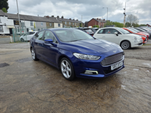 2017 Ford Mondeo 2.0 Tdci Titanium in Blue — image 2