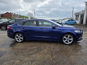 2017 Ford Mondeo 2.0 Tdci Titanium in Blue — image 5