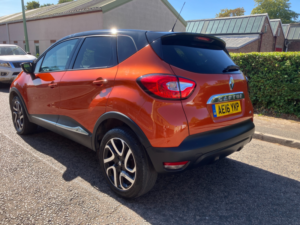 2016 Renault Captur 1.5 Dci Energy Dynamique S Nav SUV 5dr Diesel Manual Euro 6 (s/s) (110 Ps) in Orange — image 5
