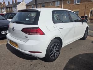 2017 Volkswagen Golf 1.4 Tsi Bluemotion Tech Se Nav Hatchback 5dr Petrol DSG Euro 6 (s/s) (125 Ps) in White — image 3