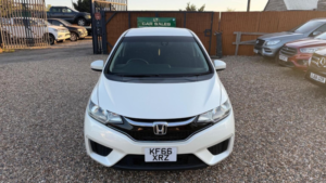 2017 Honda Jazz 1.5 I-Vtec Sport CVT Euro 6 (s/s) 5dr in White — image 3
