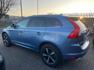 2016 Volvo Xc60 2.0 D4 R-Design Lux Nav SUV 5dr Diesel Manual Euro 6 (s/s) (190 Ps) in Blue — image 5