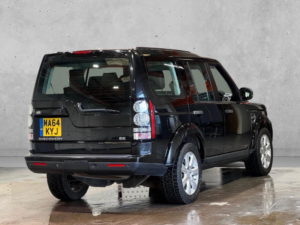 2014 Land Rover Discovery 4 3.0 Sd V6 Se Tech Auto 4WD Euro 5 (s/s) 5dr in Black — image 5