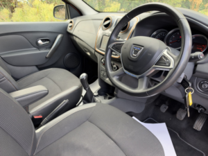 2018 Dacia Sandero Stepway 0.9 Stepway Se Summit Tce 90 in Orange — image 2