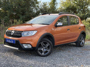 2018 Dacia Sandero Stepway 0.9 Stepway Se Summit Tce 90 in Orange — image 5