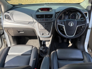 2016 Vauxhall Mokka 1.6i Se 2WD Euro 6 (s/s) 5dr in White — image 2
