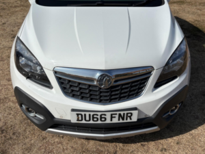 2016 Vauxhall Mokka 1.6i Se 2WD Euro 6 (s/s) 5dr in White — image 5
