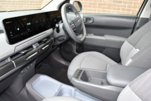 2025 Kia Ev3 81.4kwh Air SUV 5dr Electric Auto (201 Bhp) in Silver — image 4