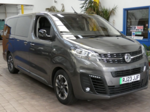 2023 Vauxhall Vivaro Life Electric 50kwh Ultimate MPV 5dr Electric Auto Lwb (8 Seat, 11kw Charger) (136 Ps) in Grey — image 5