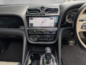 2020 Bentley Bentayga 4.0 V8 First Edition Auto 4WD Euro 6 (s/s) 5dr in Grey — image 6