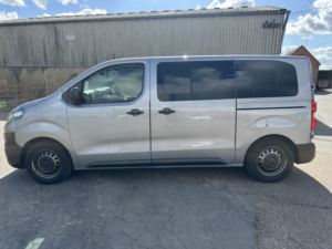 2021 Vauxhall Vivaro 1.5 Turbo D 2700 Dynamic in Grey — image 4