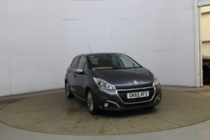 2015 Peugeot 208 1.2 Puretech Allure Euro 6 5dr in Grey — image 3