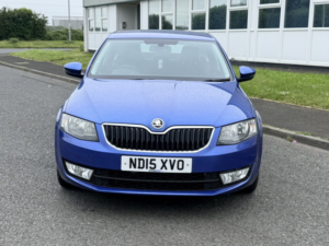 2015 Skoda Octavia 1.6 Tdi Se Hatchback 5dr Diesel Manual Euro 6 (s/s) (110 Ps) in Blue — image 2