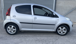2013 Peugeot 107 1.0 12v Allure in Silver — image 2